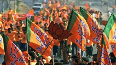 BJP Witnesses Another Jolt in Poll-bound MP as Veteran Leader Quits, May Join Congress