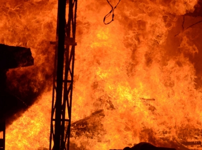 Two Firemen Killed, 3 Injured During Firefighting Operation in Greater Noida Electronics Factory
