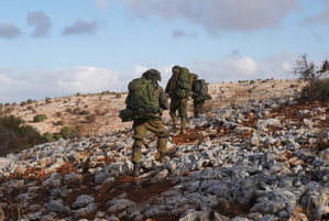 Hezbollah Clashes with Israeli Forces Infiltrating Border Points in Lebanon