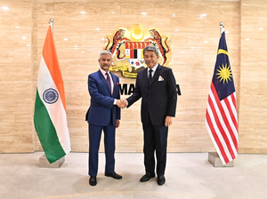 EAM Jaishankar Holds 'productive, Frank Discussion' with Malaysian Counterpart