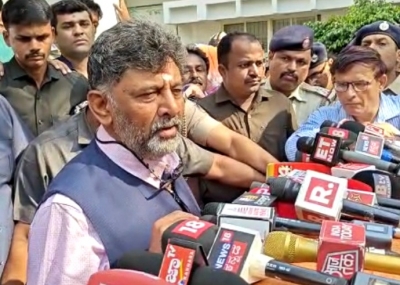 SC Refuses to Lift Interim Stay on CBI Probe against K'taka DyCM Shivakumar