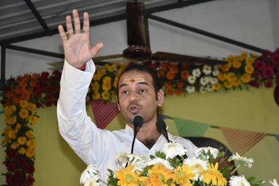 Tej Pratap Yadav Rejects Allegations over Govt Bungalow, Targets Minister Lakhendra Paswan