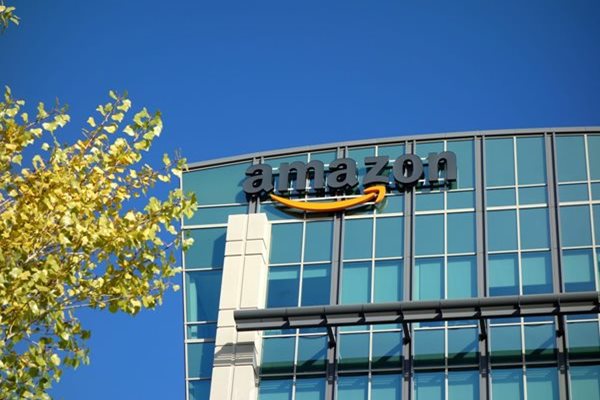 Karnataka Court Allows CCI Probe against Amazon, Flipkart 