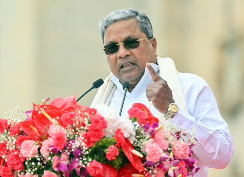 Siddaramaiah Greets People of K'taka on Vijaya Dashami