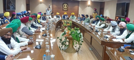 Union Minister Chouhan to Again Hold Talks with 28 Farmer Unions in Chandigarh Today