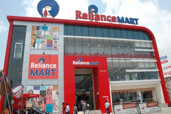 Futures Retail Anticipates Liquidation If Deal with RIL Fails