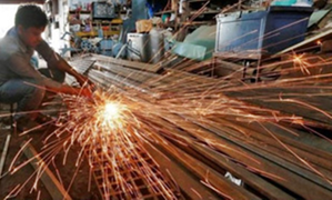 India's Manufacturing Sector Posts Robust Growth in March, Hiring Up: HSBC