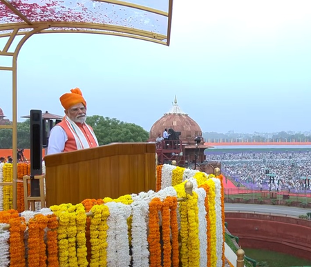 PM Modi Hoists Tricolour at Red Fort, Says This Festival of Freedom Moment of Pride in Collective Achievements