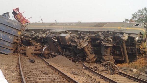 Chhattisgarh: Derailment of two goods trains in Raigarh hits train services