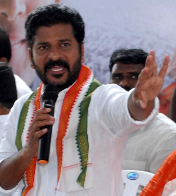 Telangana Congress Asks Farmers Not to Worry over Rythu Bandhu