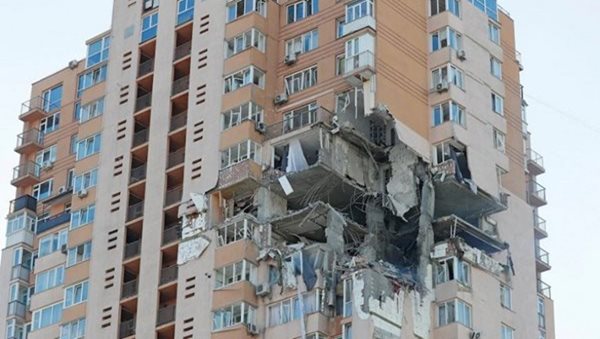 10 people injured as rocket hits Kiev apartment