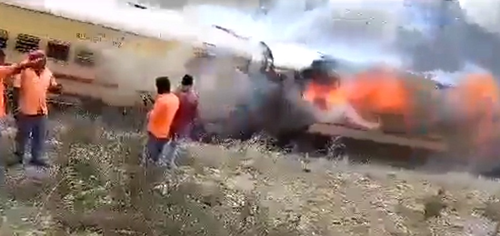 Fire Breaks Out in Falaknuma Express near Hyderabad