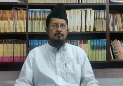 Barelvi Cleric Seeks Action against Dhirendra Shastri