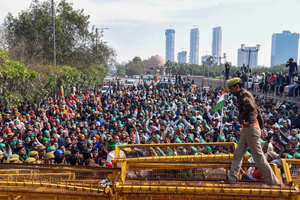 Farmers Protest: Delhi Police Impose Section 144, Ban Processions & Demonstrations Till March 12