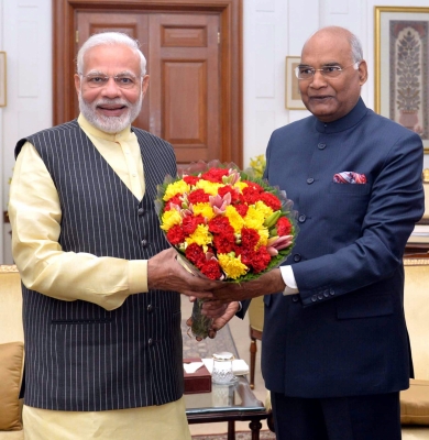 PM Modi Extends Brithday Wishes to Former President Ram Nath Kovind 
