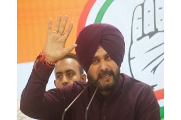 Sidhu's Fans Greet Him on Birthday, See Him Future CM