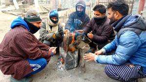 Biting Cold, Air Pollution, Falling Water Levels in Rivers Add to Winter Woes of Kashmiris