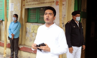 Trinamool's claims to conduct violence-free polls fall flat