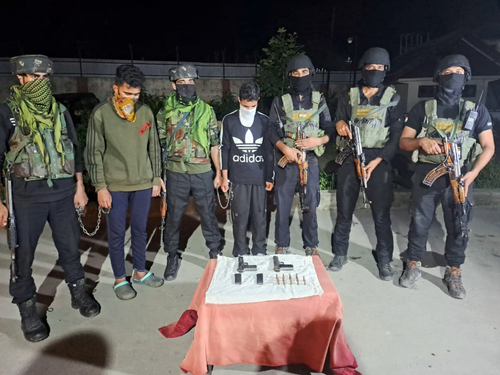Ten Militants of Different Outfits Arrested in Manipur, Arms Recovered