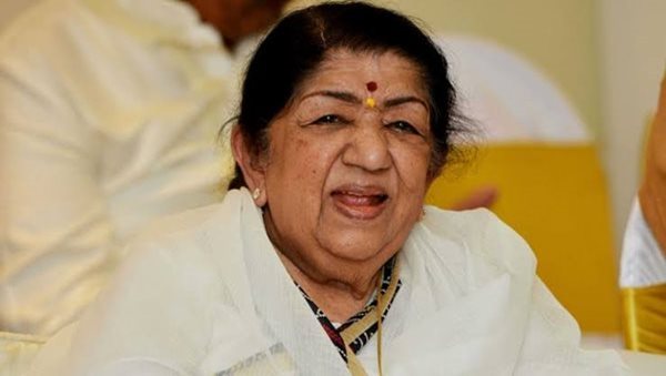 India's Nightingale Lata Mangeshkar Last Rites Performed with Full State Honours 