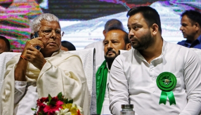 IRCTC Hotel Scam Case: Delhi HC to Hear Today Pleas of Lalu Prasad, Family against Framing of Charges