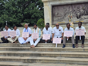 Karnataka Budget 2025: BJP, JD(S) Protest Ahead of Budget Presentation