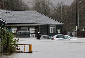 Severe Storms Batter US South, Causing Damages