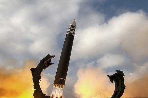 N.Korea Claims Successful Launch of IRBM Tipped with Hypersonic Warhead