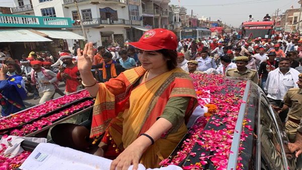 Dimple Yadav to contest Mainpuri LS seat