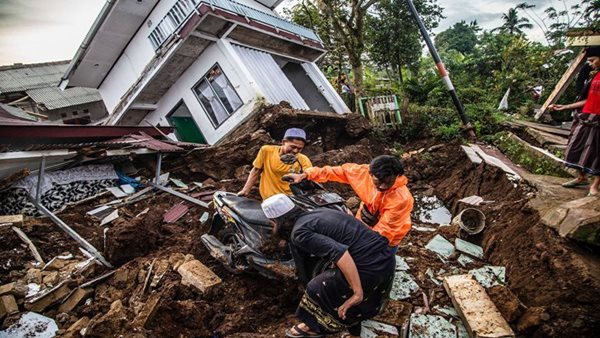 Indonesia quake toll reaches 268; 151 still missing