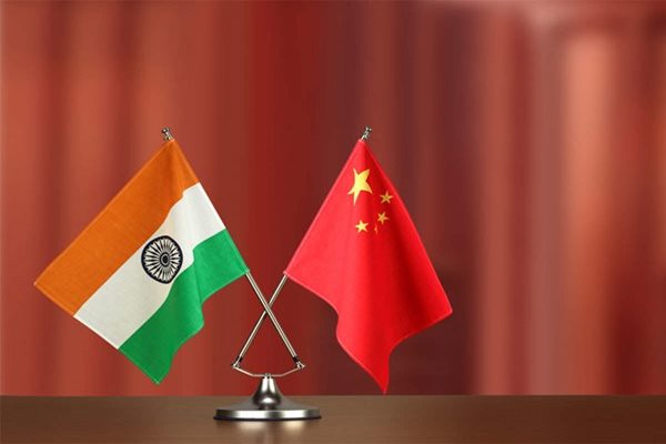 Indian, Chinese Defence Ministers to Discuss Border Dispute