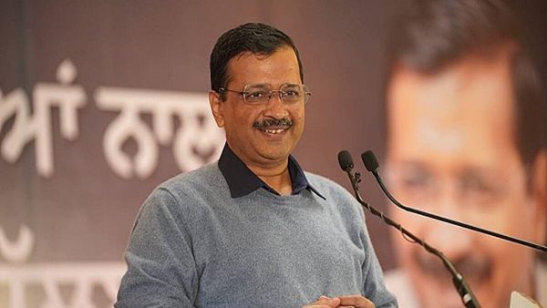 Kejriwal seeks Centre's leadership role to curb pollution