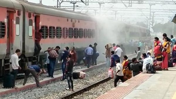 Smoke on Duronto Express in Andhra triggers panic