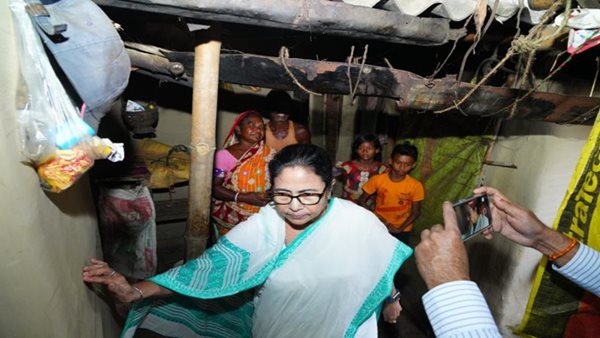 Mamata questions 'mysterious' frequent deaths of migrant workers from Bengal