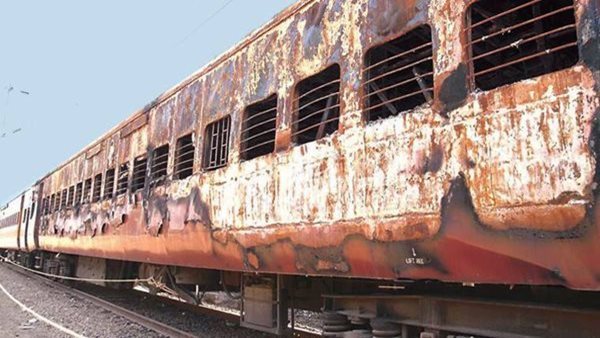 2002 Gujarat riots: SC disposes off pleas seeking proper probe