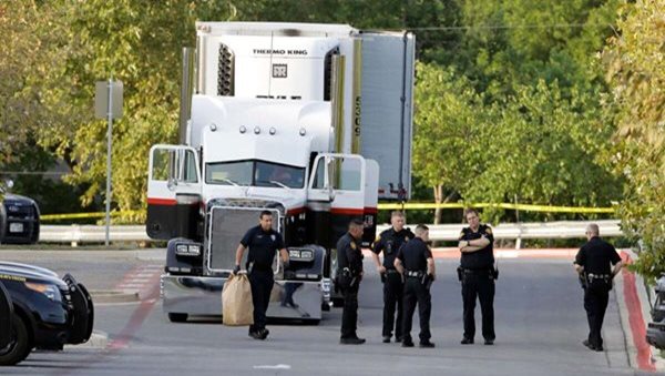 46 undocumented migrants found dead inside lorry in Texas 
