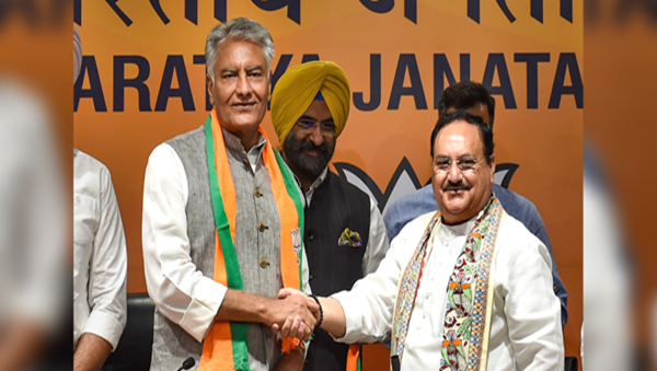 Days after quitting Congress, Sunil Jakhar joins BJP