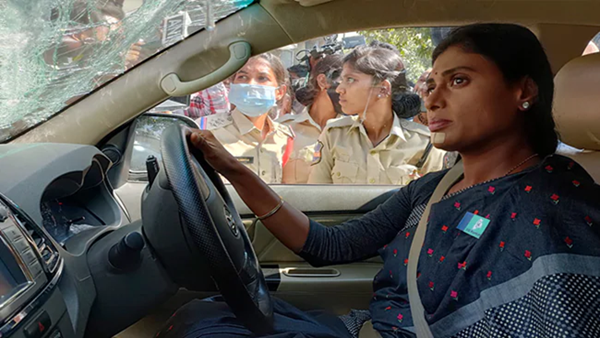 Hyderabad cops tow away car with Sharmila sitting inside 
